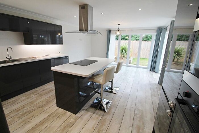2 Bedroom Bungalow For Sale In Windsor Way, Barnetby, DN38