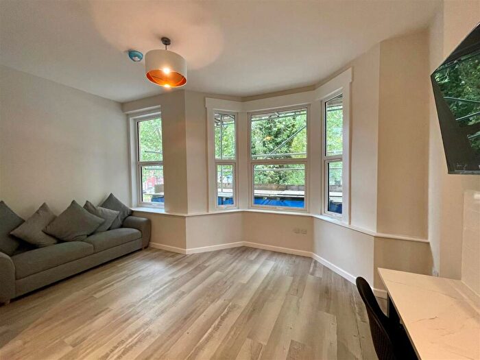 1 Bedroom House To Rent In Howard Gardens, Adamsdown, CF24