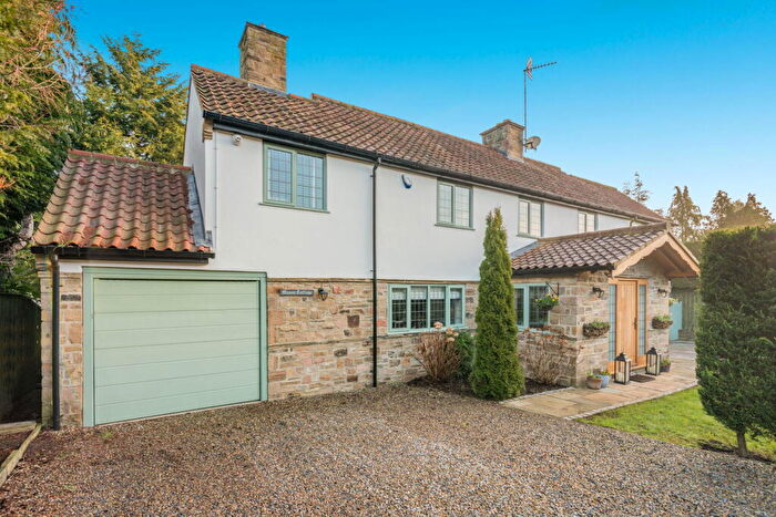 4 Bedroom Cottage For Sale In Linton, Nr Wetherby, Northgate Lane, LS22