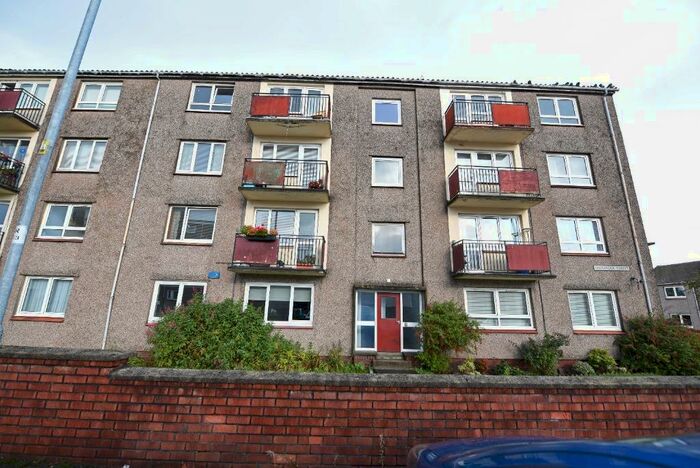 2 Bedroom Flat To Rent In Alexander Street, Alexandria, West Dunbartonshire, G83