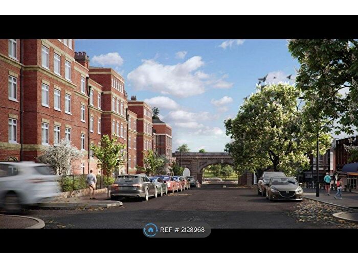 2 Bedroom Flat To Rent In Block F, London, SE24