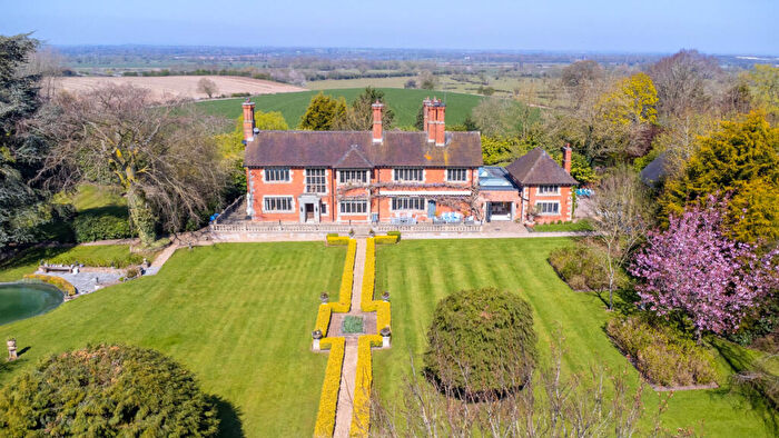 6 Bedroom Country House For Sale In Fauld Manor, Fauld, Staffordshire, DE13
