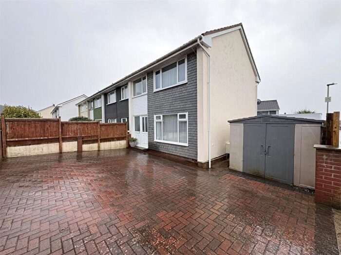 3 Bedroom End Of Terrace House For Sale In Homer Road, Braunton, Devon, EX33