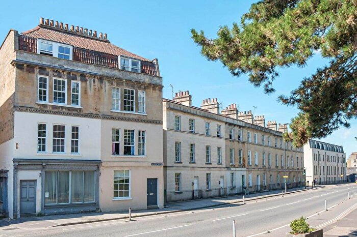 1 Bedroom Apartment To Rent In Albion Place, BA1