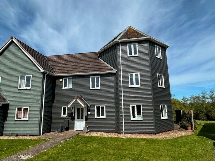 4 Bedroom Semi-Detached House For Sale In Wilsthire Retirement & Leisure Village, Royal Wootton Bassett, Swindon, SN4