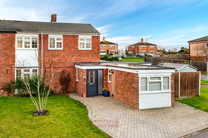 3 Bedroom House To Rent In Old Windsor, SL4