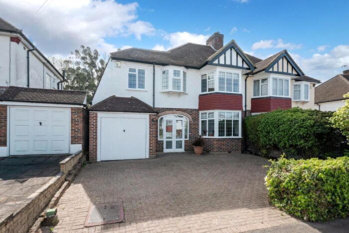 5 Bedroom Semi-Detached House For Sale In Thorndon Gardens, Stoneleigh, KT19