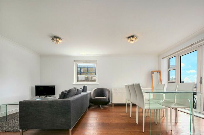 2 Bedroom Flat To Rent In Scotia Building, Jardine Road, London, E1W