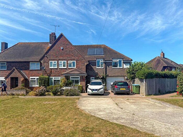 5 Bedroom Semi-Detached House For Sale In Tacklee Road, Yapton, Arundel, BN18