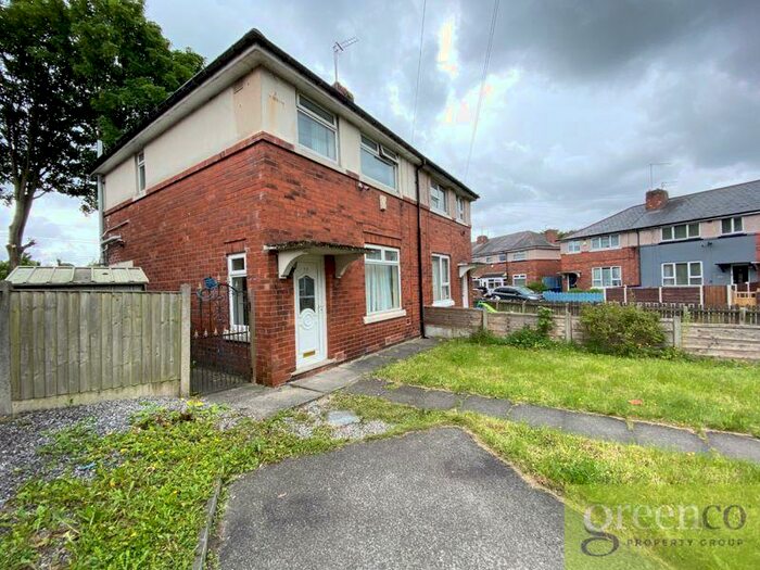 3 Bedroom Semi-Detached House To Rent In Dalton Road, Manchester, M24
