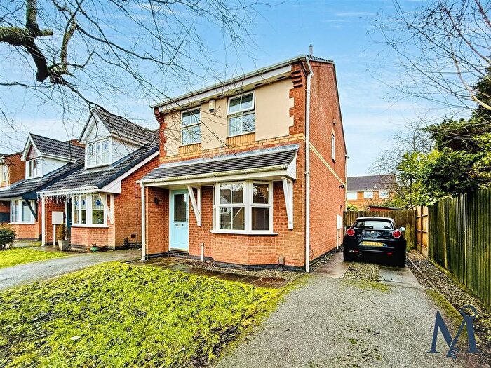 3 Bedroom Link Detached House For Sale In Denstone Close, Ashby-De-La-Zouch, LE65