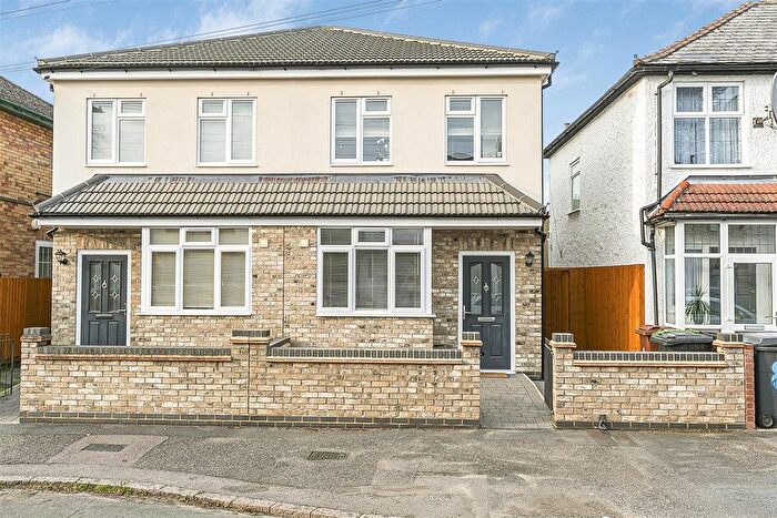 2 Bedroom Semi Detached House For Sale In Norbury Road, Chingford, E4