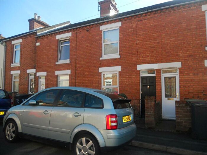 2 Bedroom Terraced House To Rent In Great Park Street Wellingborough, NN8