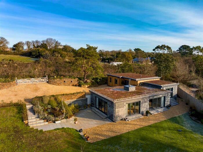 4 Bedroom Detached House For Sale In Tomperrow, Threemilestone, Truro, TR3