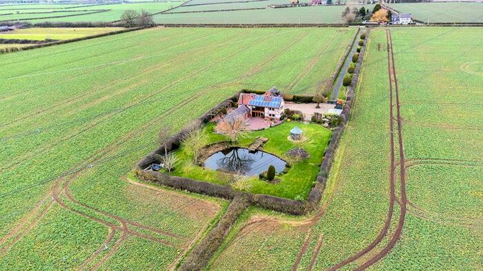 4 Bedroom Detached House For Sale In Oakwood Barn, Lullington Road, Lichfield, B79