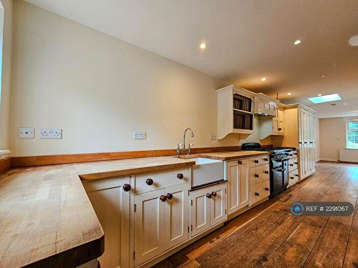 3 Bedroom Semi-Detached House To Rent In Summerfield Road, Clent, Stourbridge, DY9