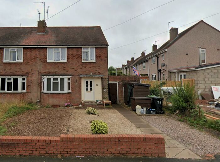 1 Bedroom Flat To Rent In Blaze Park, Kingswinford, DY6