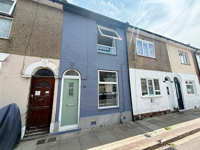 3 Bedroom Terraced House To Rent In Langley Road, Portsmouth, PO2