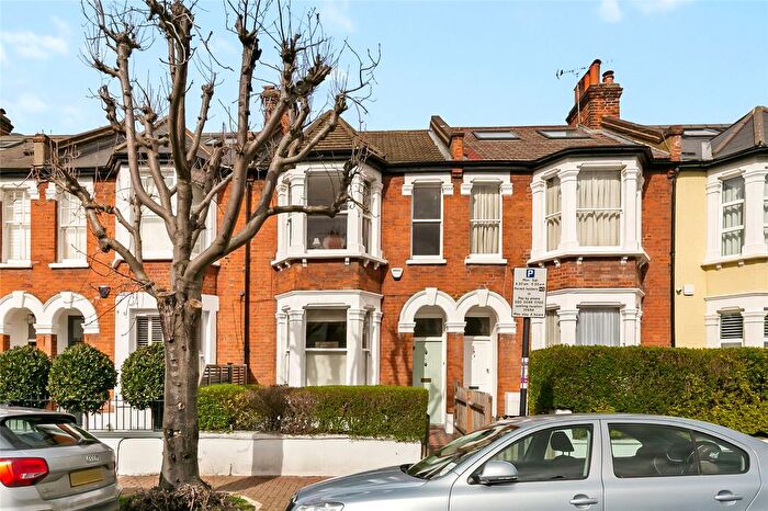 2 Bedroom Terraced House For Sale In Laitwood Road, SW12