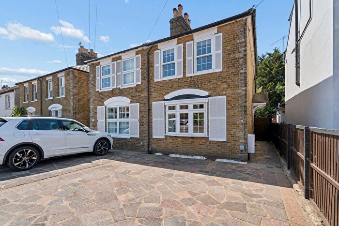 2 Bedroom Semi-Detached House For Sale In New Road, Croxley Green, Rickmansworth, Hertfordshire, WD3