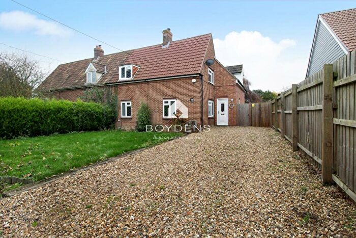 3 Bedroom Semi-Detached House To Rent In Harwich Road, Ardleigh, Colcheter, Essex, CO11