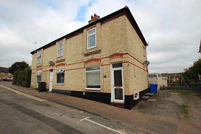 2 Bedroom End Of Terrace House To Rent In Exeter Road, Newmarket, CB8