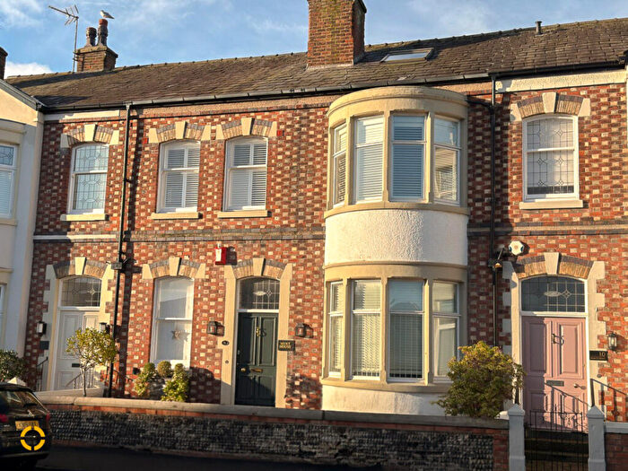 3 Bedroom Cottage To Rent In Beach Street, Lytham St. Annes, FY8