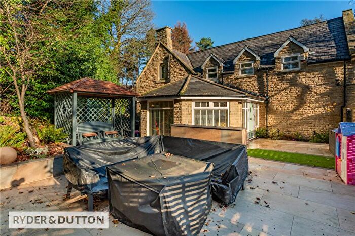 4 Bedroom Detached House For Sale In Shawclough Road, Shawclough, Rochdale, Greater Manchester, OL12