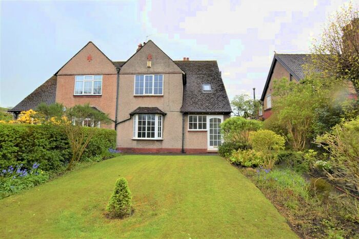 3 Bedroom Semi-Detached House To Rent In Buxton Road, Macclesfield, SK11