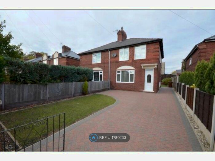 3 Bedroom Semi-Detached House To Rent In Hanson Avenue, Normanton, WF6