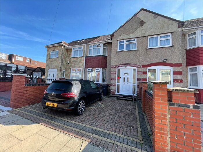 3 Bedroom Terraced House For Sale In Palgrave Avenue, Southall, Greater London, UB1