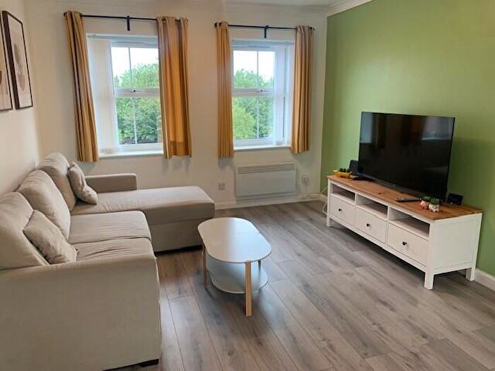 2 Bedroom House To Rent In Anglican Court, L8