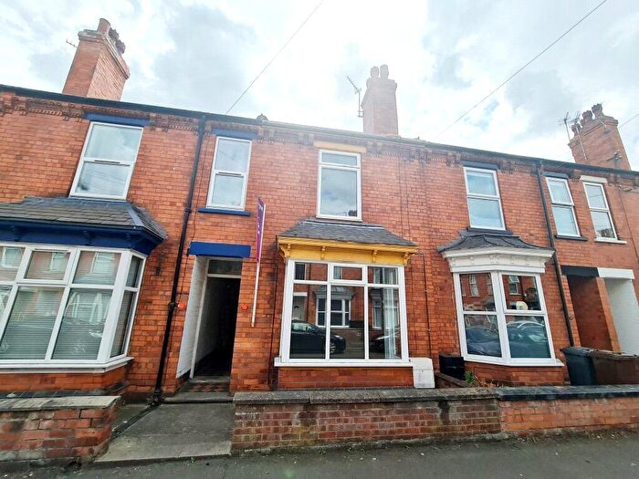 3 Bedroom Terraced House To Rent In Pennell Street, Lincoln, Lincolnshire, LN5