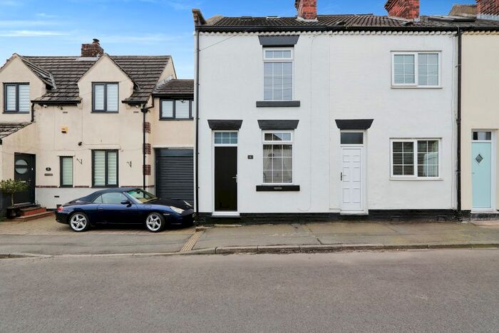 3 Bedroom End Of Terrace House For Sale In Cunliffe Street, Coal Aston, Dronfield, Derbyshire, S18