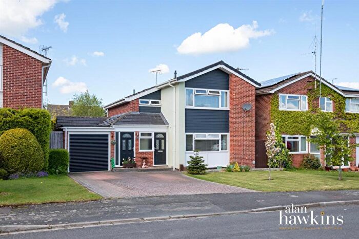 3 Bedroom Detached House For Sale In Vowley View, Royal Wootton Bassett, SN4