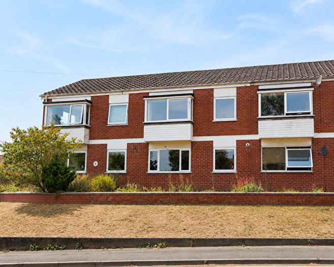 3 Bedroom Terraced House For Sale In Butleigh Road, Glastonbury, BA6
