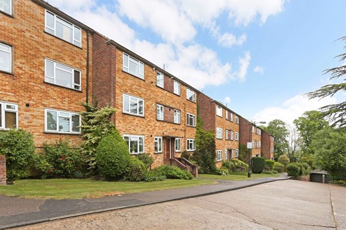 1 Bedroom Flat To Rent In Summerland Gardens, London, N10