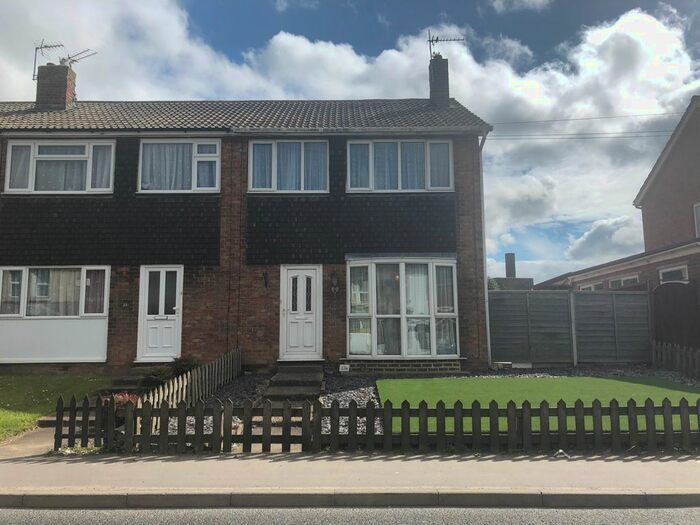 3 Bedroom End Of Terrace House To Rent In Queenborough Road, Minster On Sea, ME12