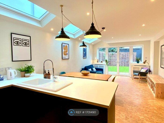 4 Bedroom Terraced House To Rent In Woodlands Road, London, E17