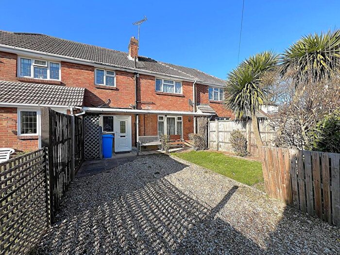 2 Bedroom Terraced House For Sale In Trigon Road, Oakdale, Poole, BH15
