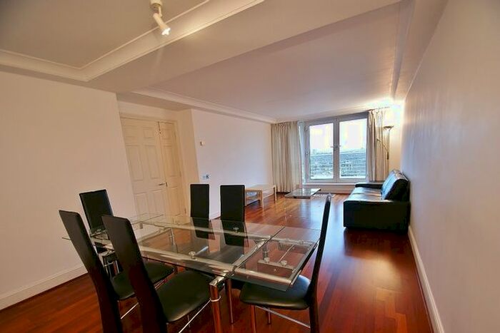 2 Bedroom Flat To Rent In Abbey Road, NW8