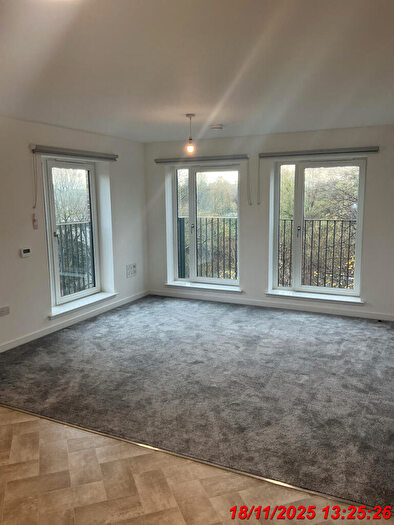 2 Bedroom Apartment To Rent In Thread Court, Glasgow, G40