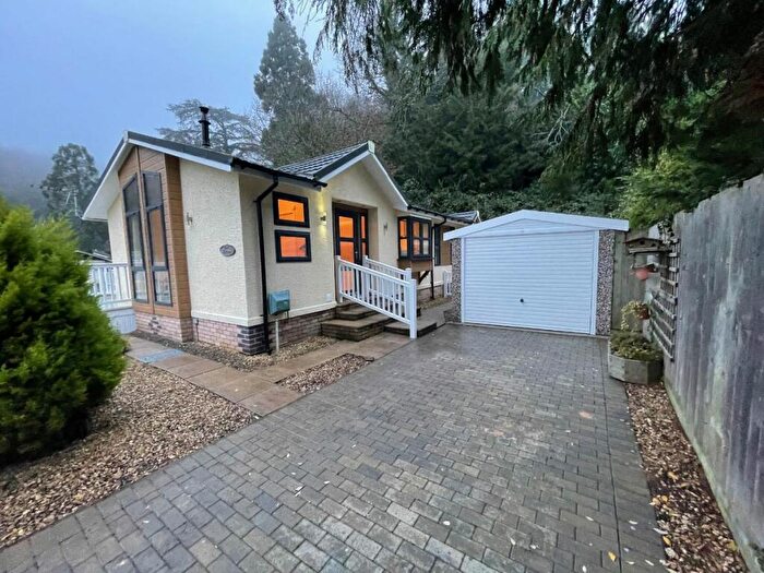 2 Bedroom Park Home For Sale In Pool Cottage, Norton Manor Park, Presteigne, LD8