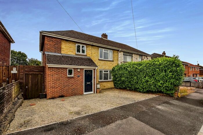 3 Bedroom Semi-Detached House For Sale In Mayenne Place, Devizes, SN10