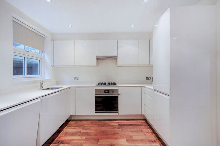 4 Bedroom Terraced House To Rent In Steels Lane, Limehouse, E1