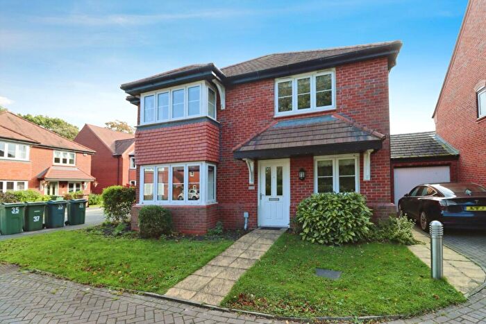 4 Bedroom Detached House For Sale In College Way, Eastham, CH62
