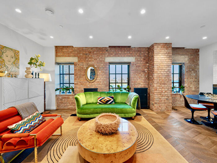 2 Bedroom Apartment For Sale In Battersea Power Station, London, SW11