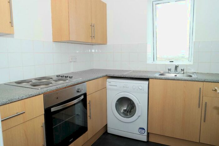 1 Bedroom Flat To Rent In Clive Road, Belvedere, DA17