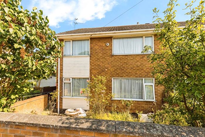 4 Bedroom Semi-Detached House For Sale In Essex Road, Wirral, Merseyside, CH48