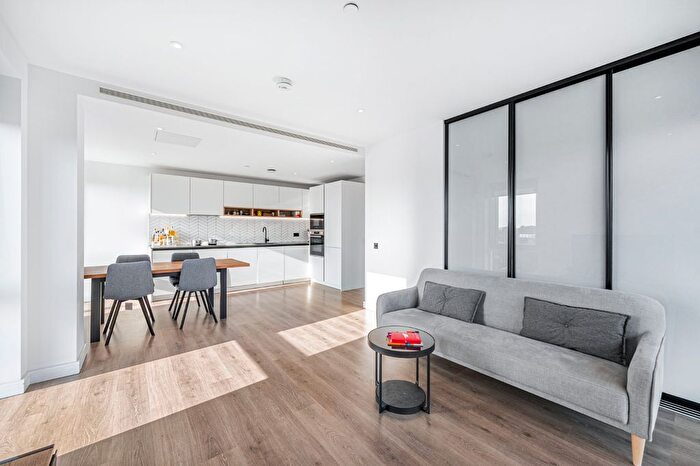 2 Bedroom Flat For Sale In Matcham House, Glenthorne Road, W6